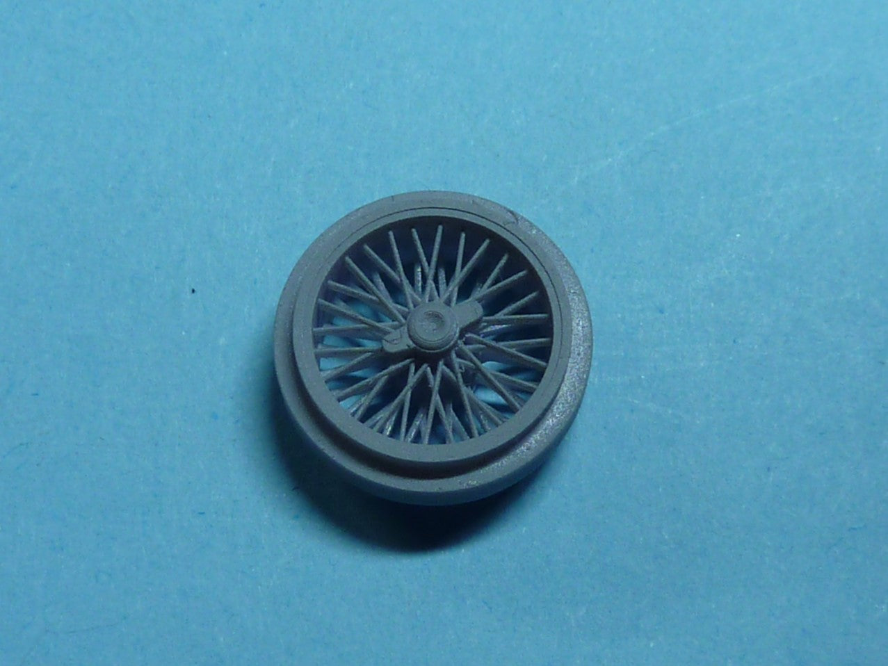 16" Wire Wheels, with 2 Eared Knockoff (Set of 4)