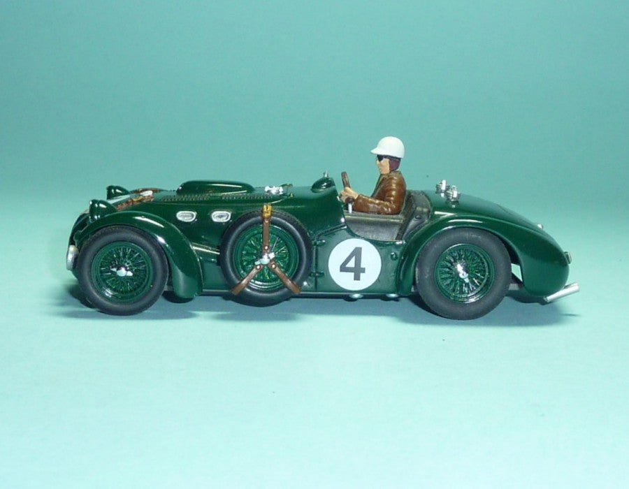 アラード J2:No.4(GT-221)