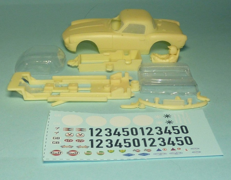 トライアンフ スピットファイア ハードトップ (GT-335)