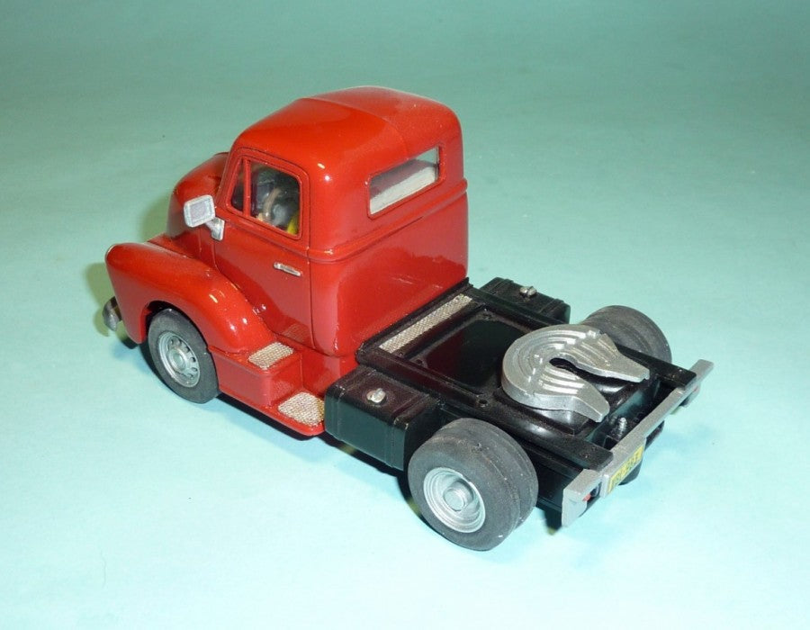 1953 Chevrolet COE Artic. (TRU-403)
