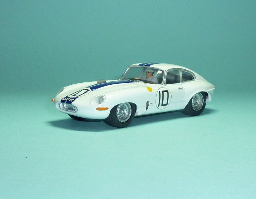 Cunningham Jaguar E-Type (GT-133)