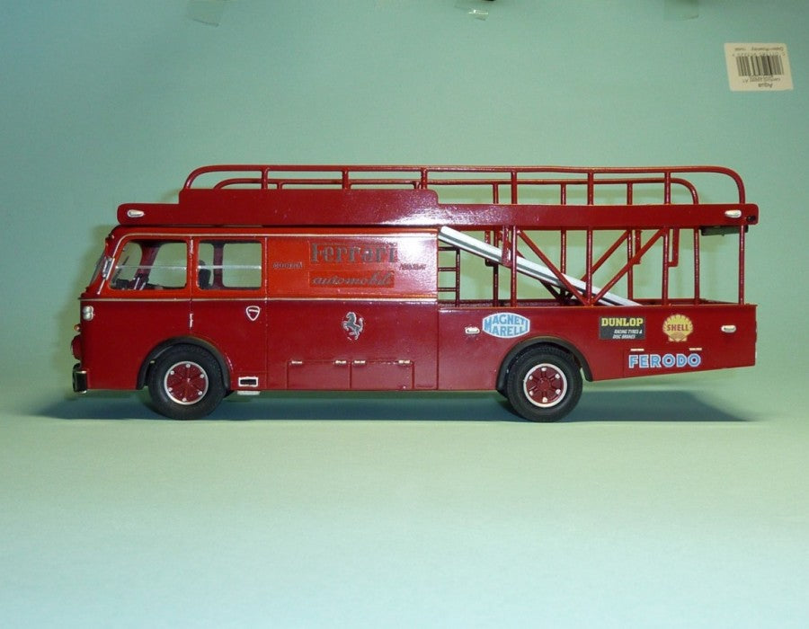 Fiat Racing Car Transporter (Ferrari) (TRU-702)