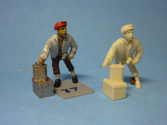 Pit Crew Member with Oil cans (FIG-3701)