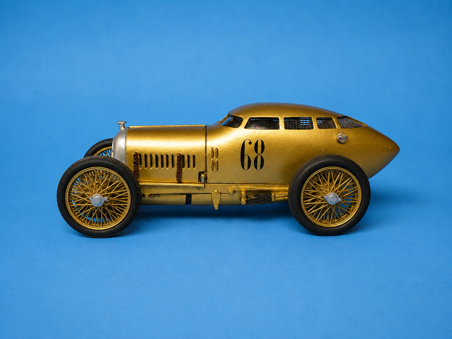 Golden Submarine, 1917 (GOL-SUB-1)