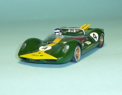 Lotus 40 (GT-322)