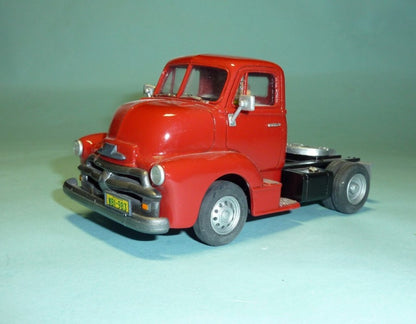 1953 Chevrolet COE Artic. (TRU-403)