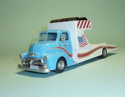 1954 Chevrolet COE Lowloader with Tyre Box (TRU-404)