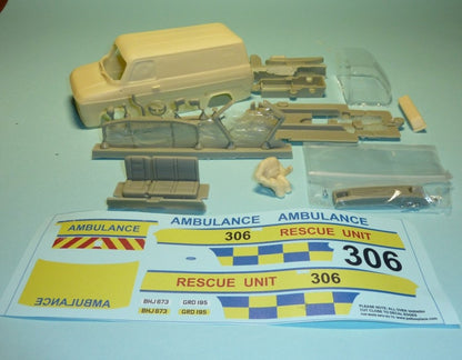 Ford Transit Mk. II Race Track Ambulance (TRU-605)