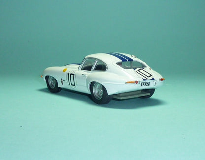 Cunningham Jaguar E-Type (GT-133)